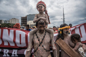 Acampamento Terra Livre: Resistência indígena em imagens